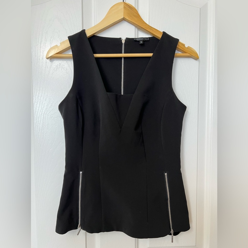 Dynamite Sleeveless Top with zipper back detail - Picture 2 of 5